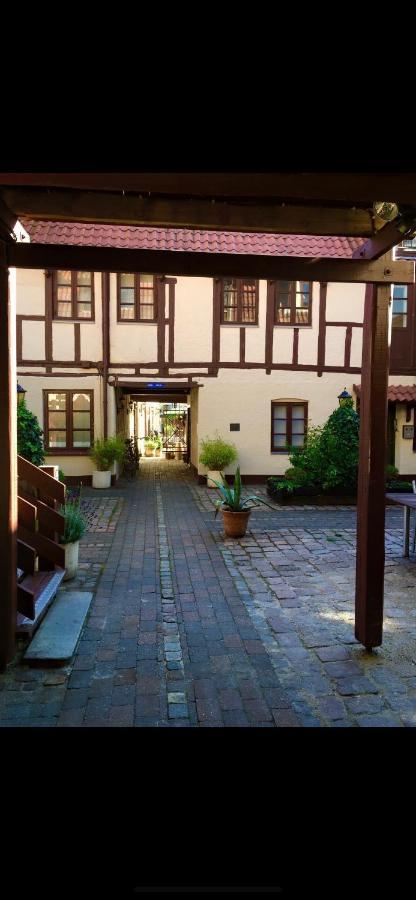 Millebo - Like Home Studio Apartment Aalborg Exterior foto